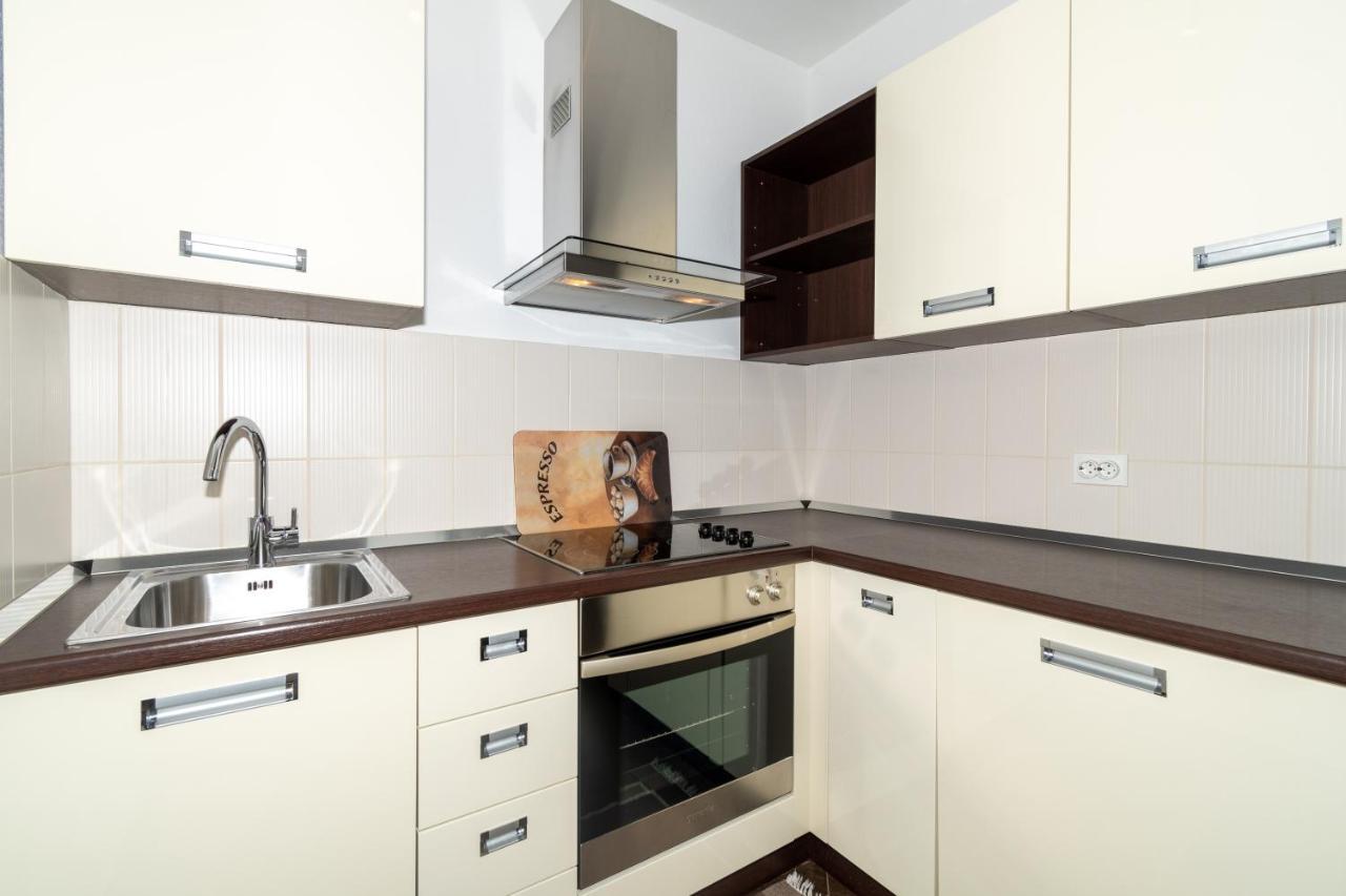 Trstenik Apartament Split